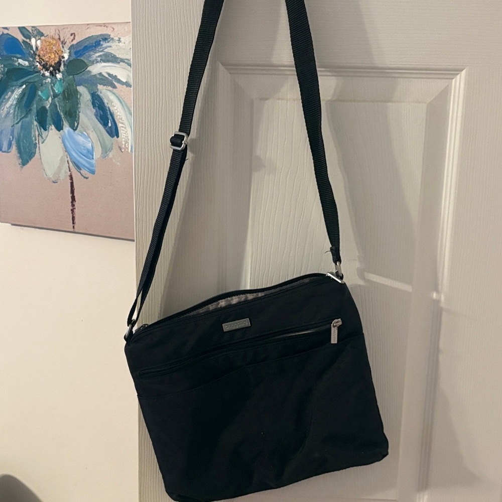Baggallini Black Crossbody Bag with Silver Accents